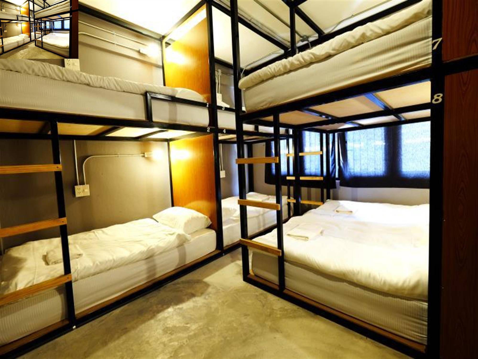 The Backpack Hostel Bangkok Exterior photo